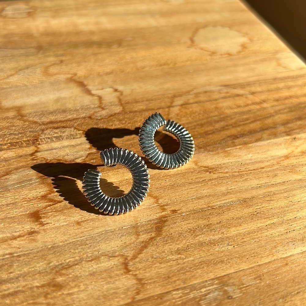 Club Monaco Serefina Spiral Earrings curvy silver earrings